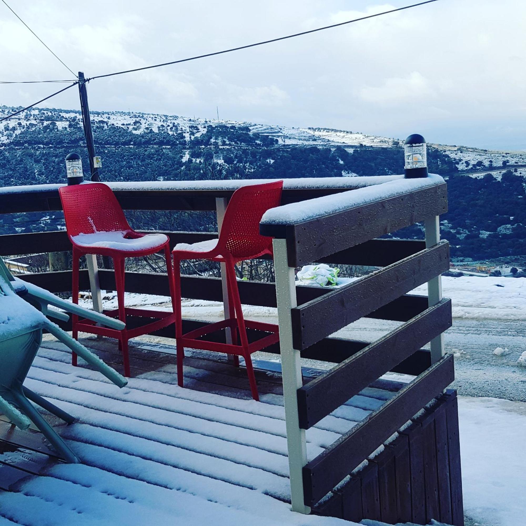 Sunset B&B Ein Kinya Exterior photo